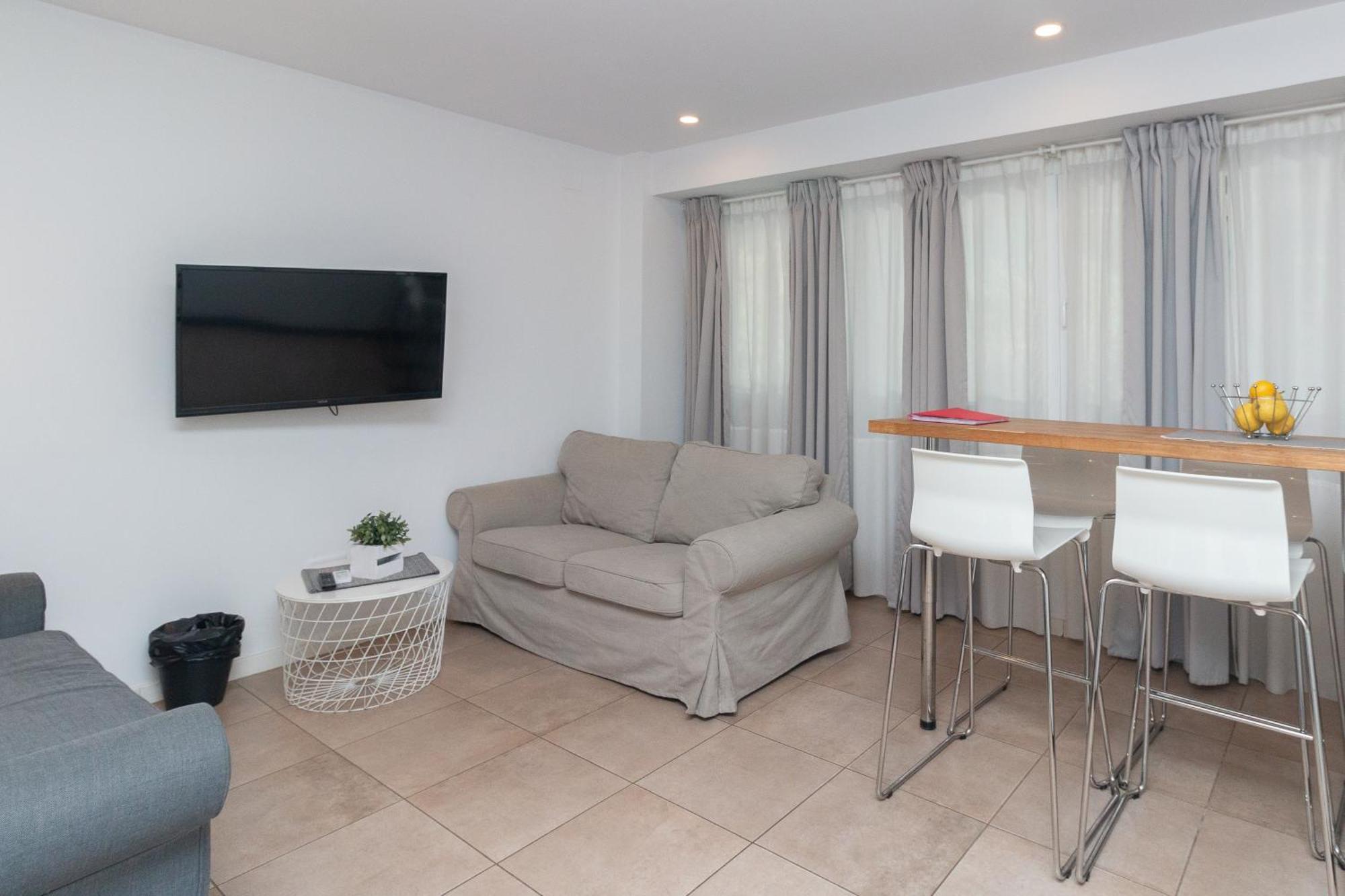 Bet Apartments - Abastos Valencia Luaran gambar